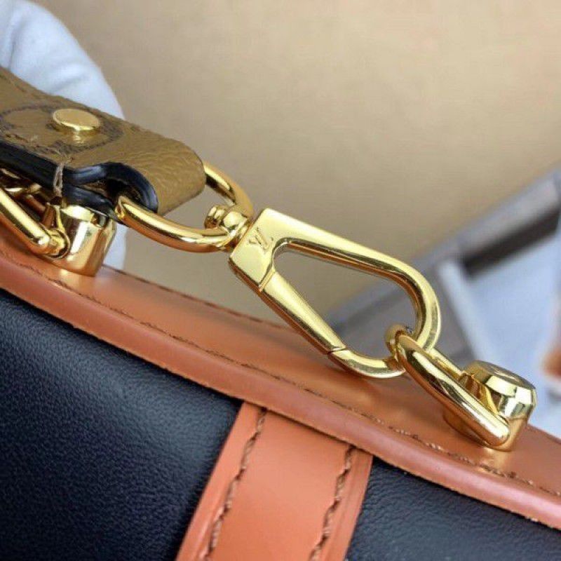 Duffle Bag Monogram Reverse M53842